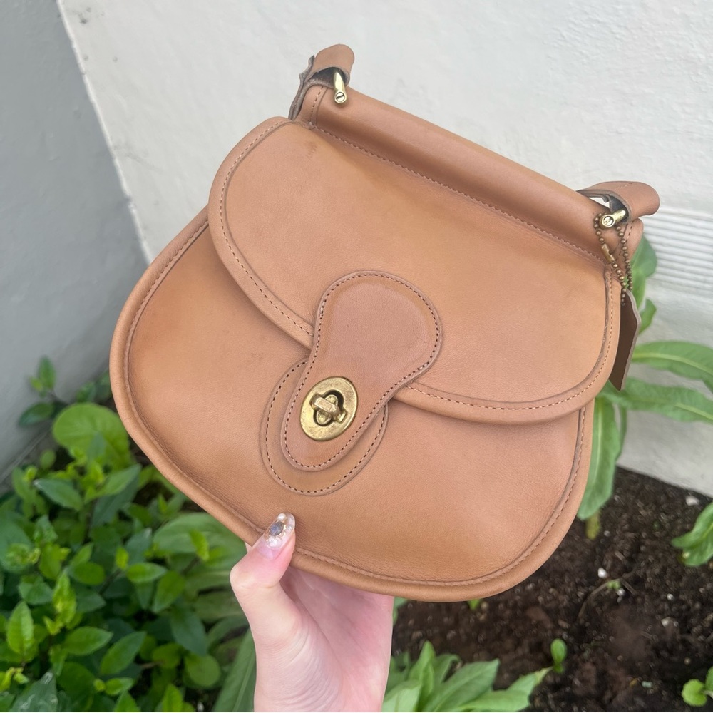 Vintage Coach Post Pouch Leather Crossbody Bag in Camel 9906